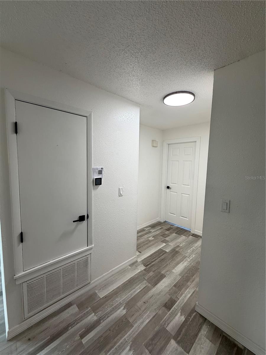 109 Dakota Avenue, FL