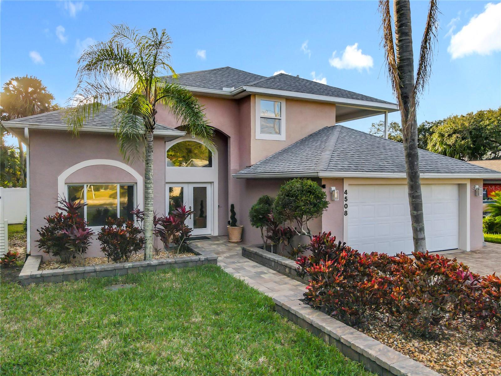 4508 Saxon Drive, FL