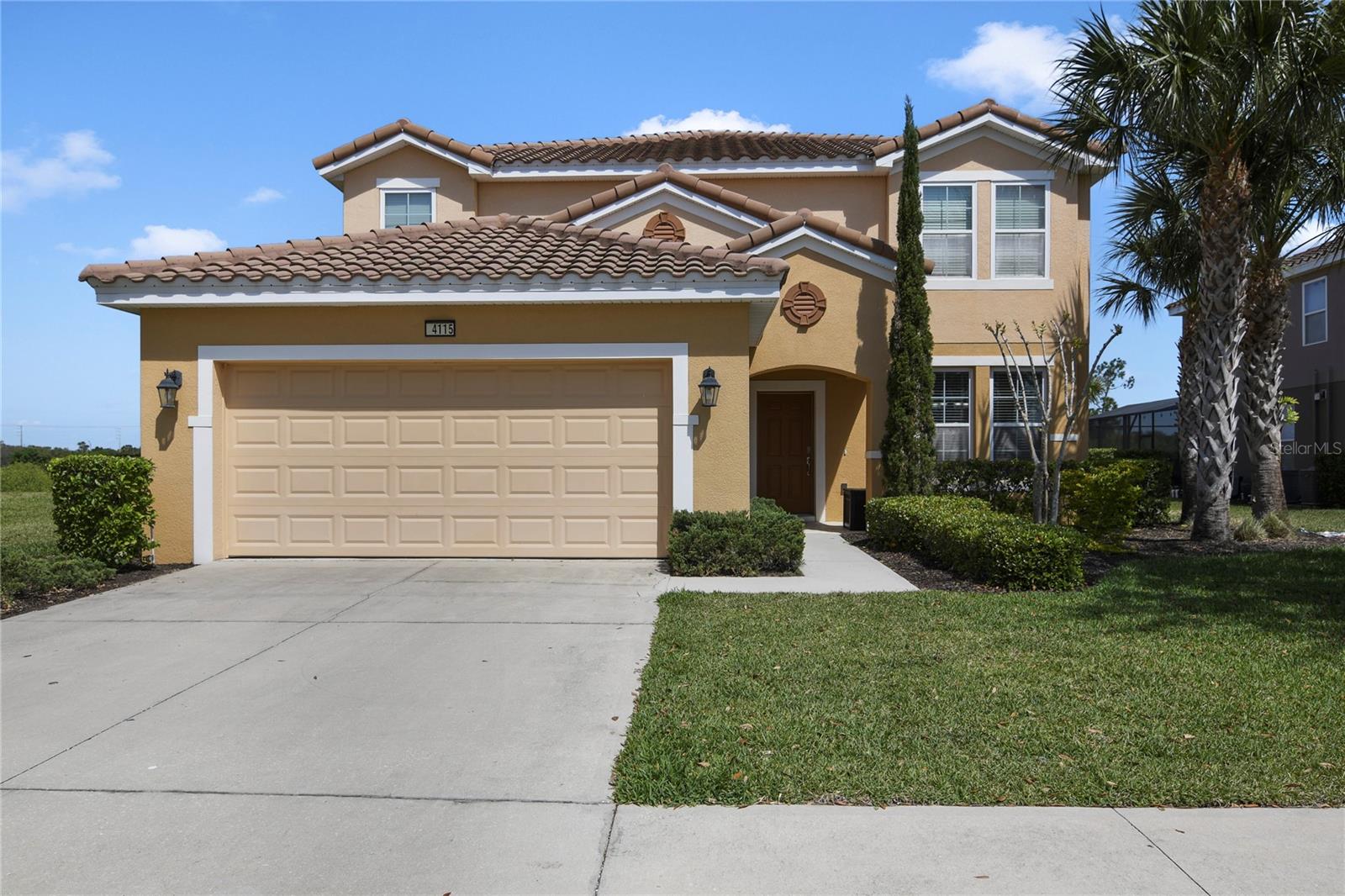 4115 Oaktree Drive, FL