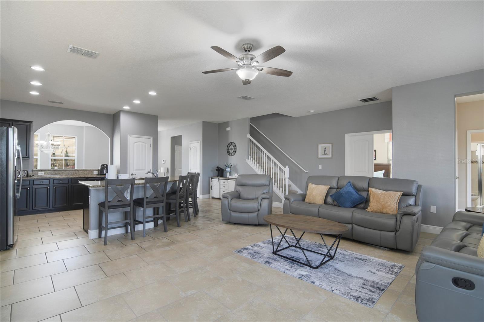 4115 Oaktree Drive, FL