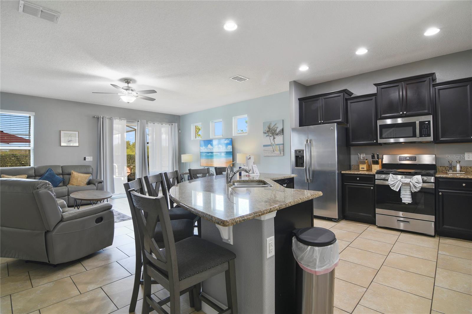 4115 Oaktree Drive, FL