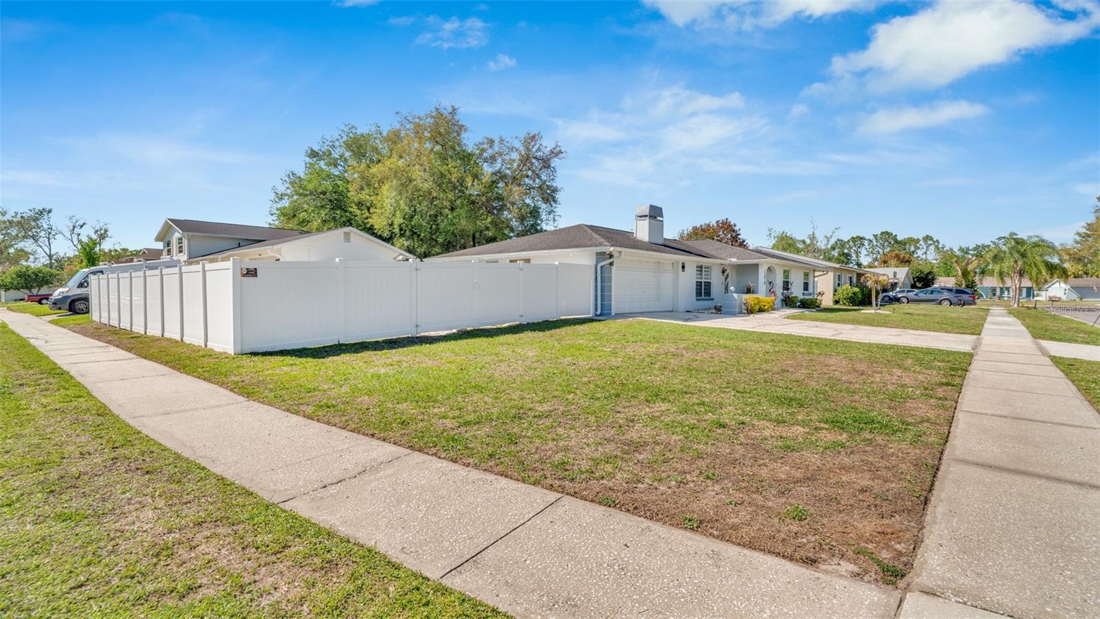 15810 Sea Oats Place, FL