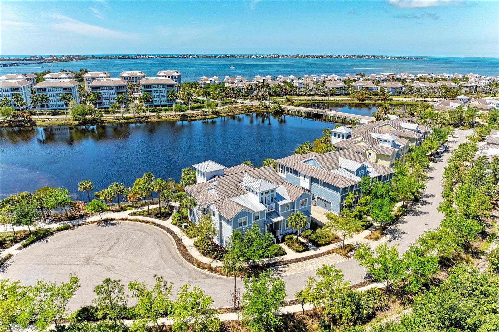 348 Sapphire Lake Drive, FL