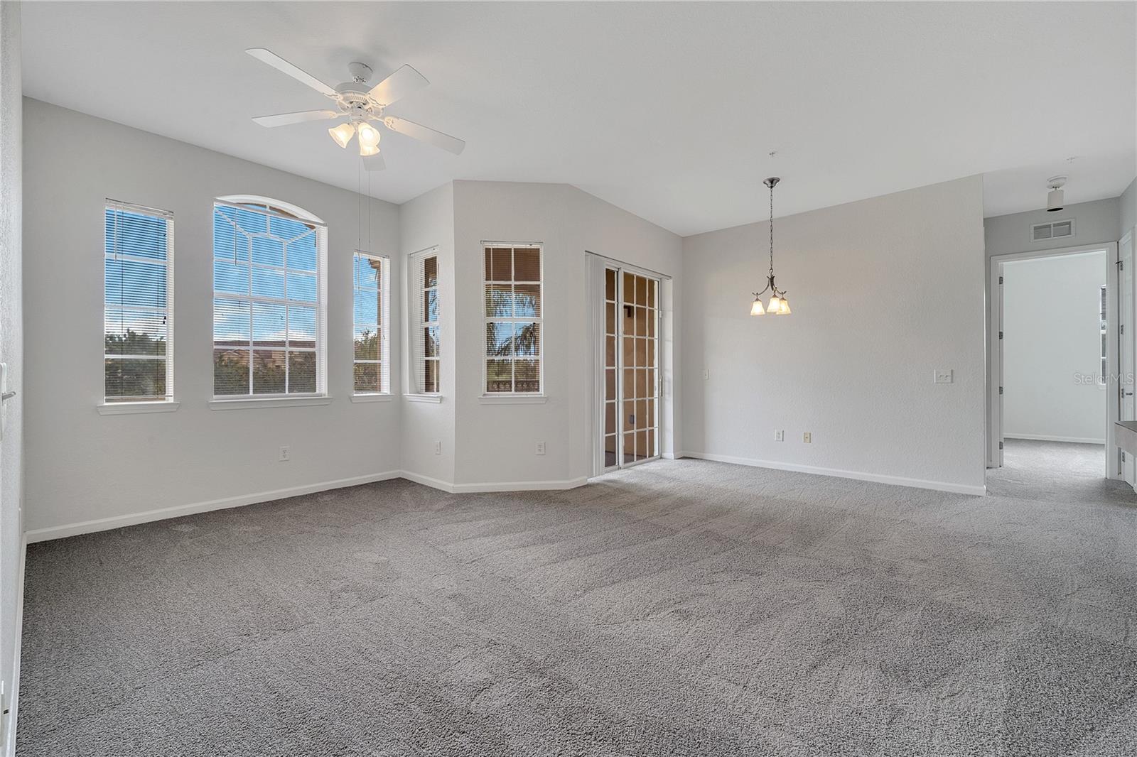 817 Terrace Ridge Circle, FL