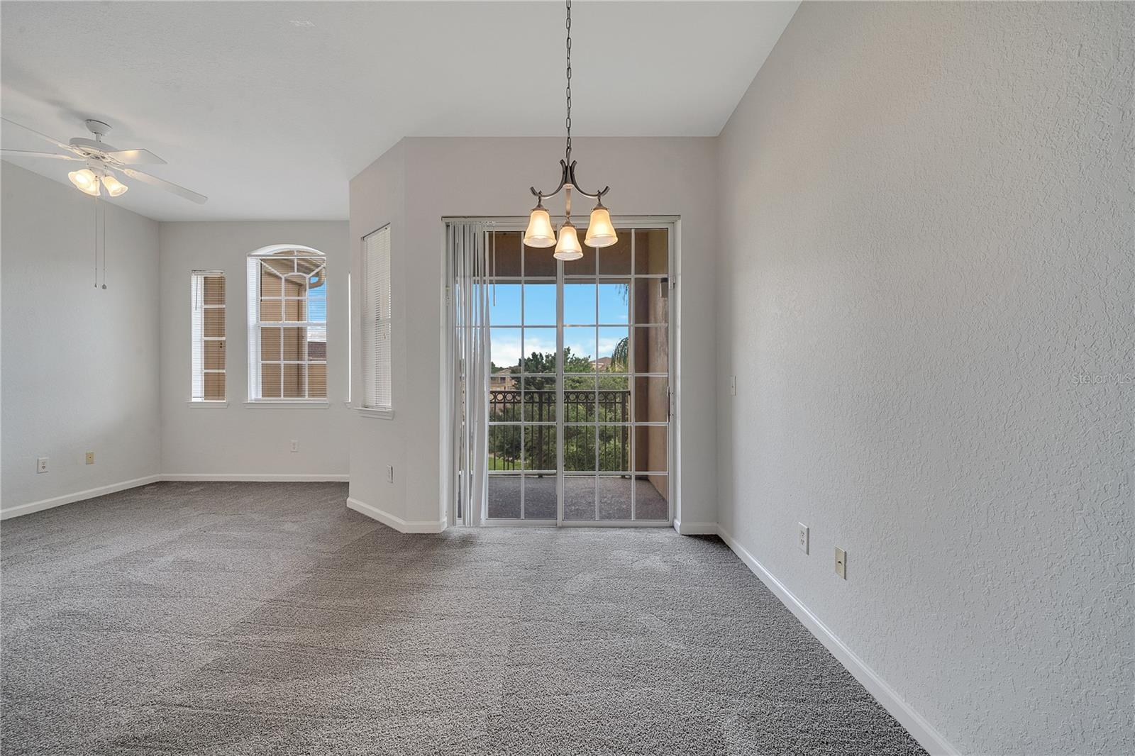 817 Terrace Ridge Circle, FL