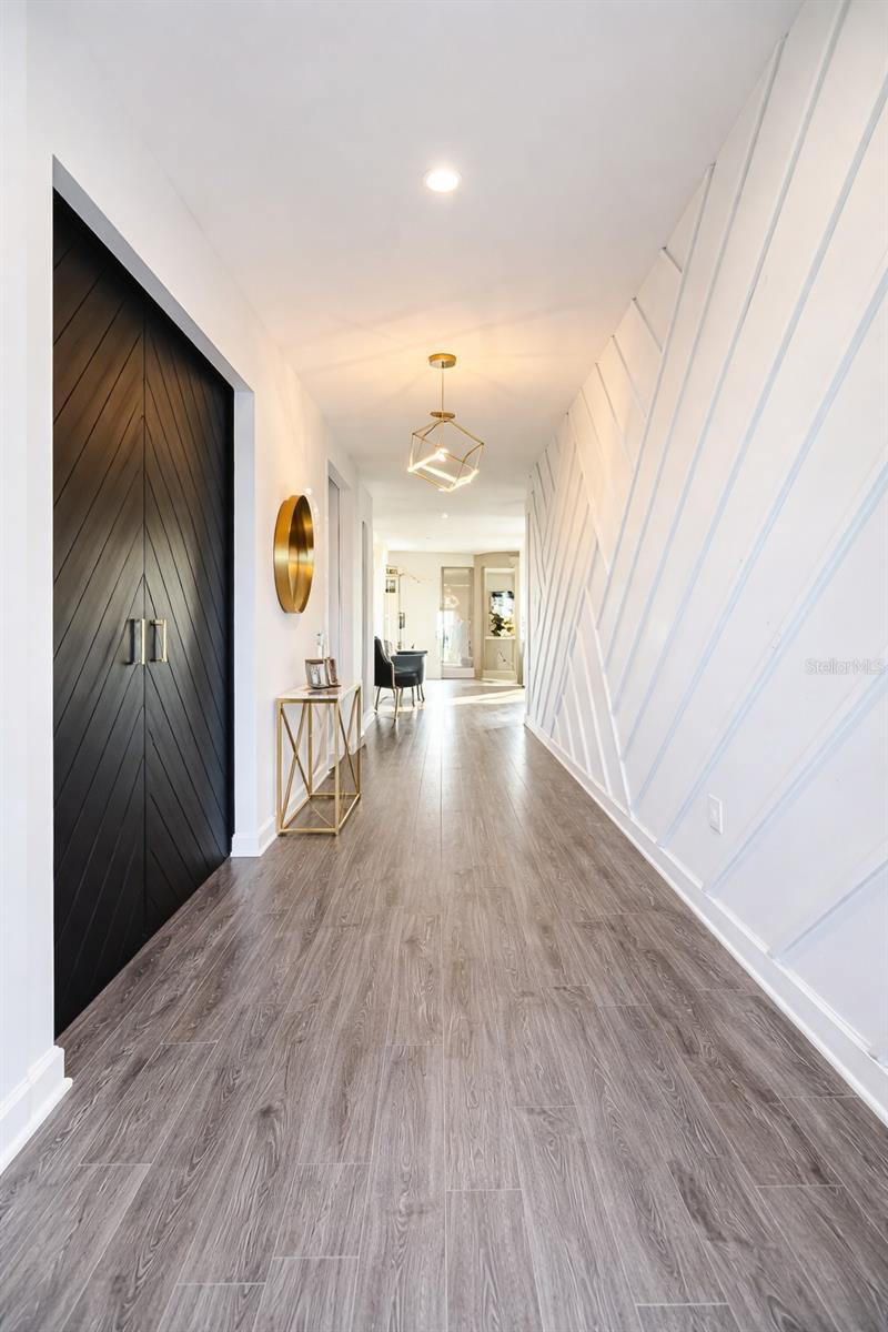 1187 Oak Bluff Drive, FL