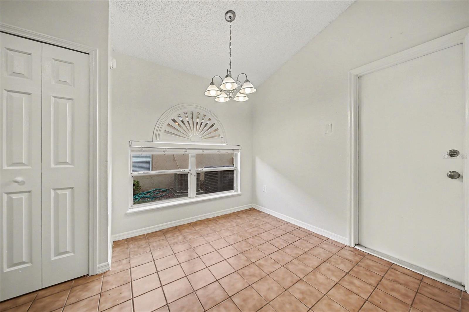 4308 Iveyglen Avenue, FL