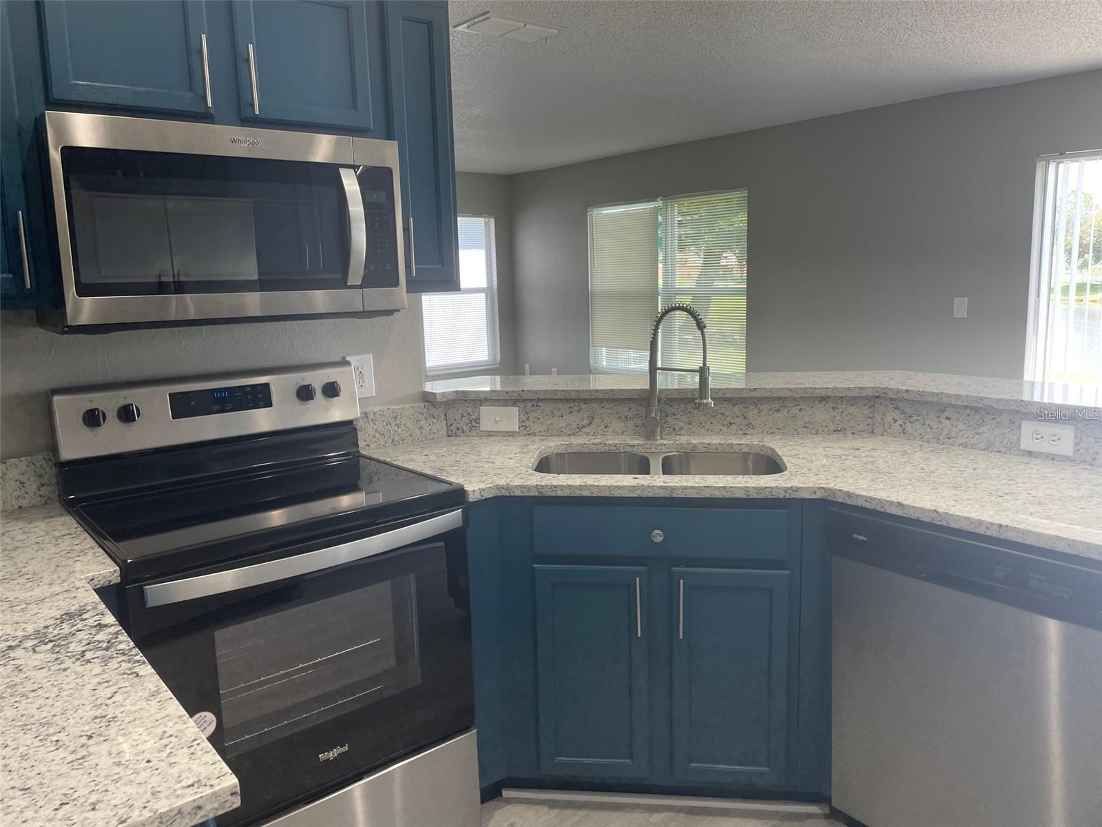 207 Southbridge Circle, FL