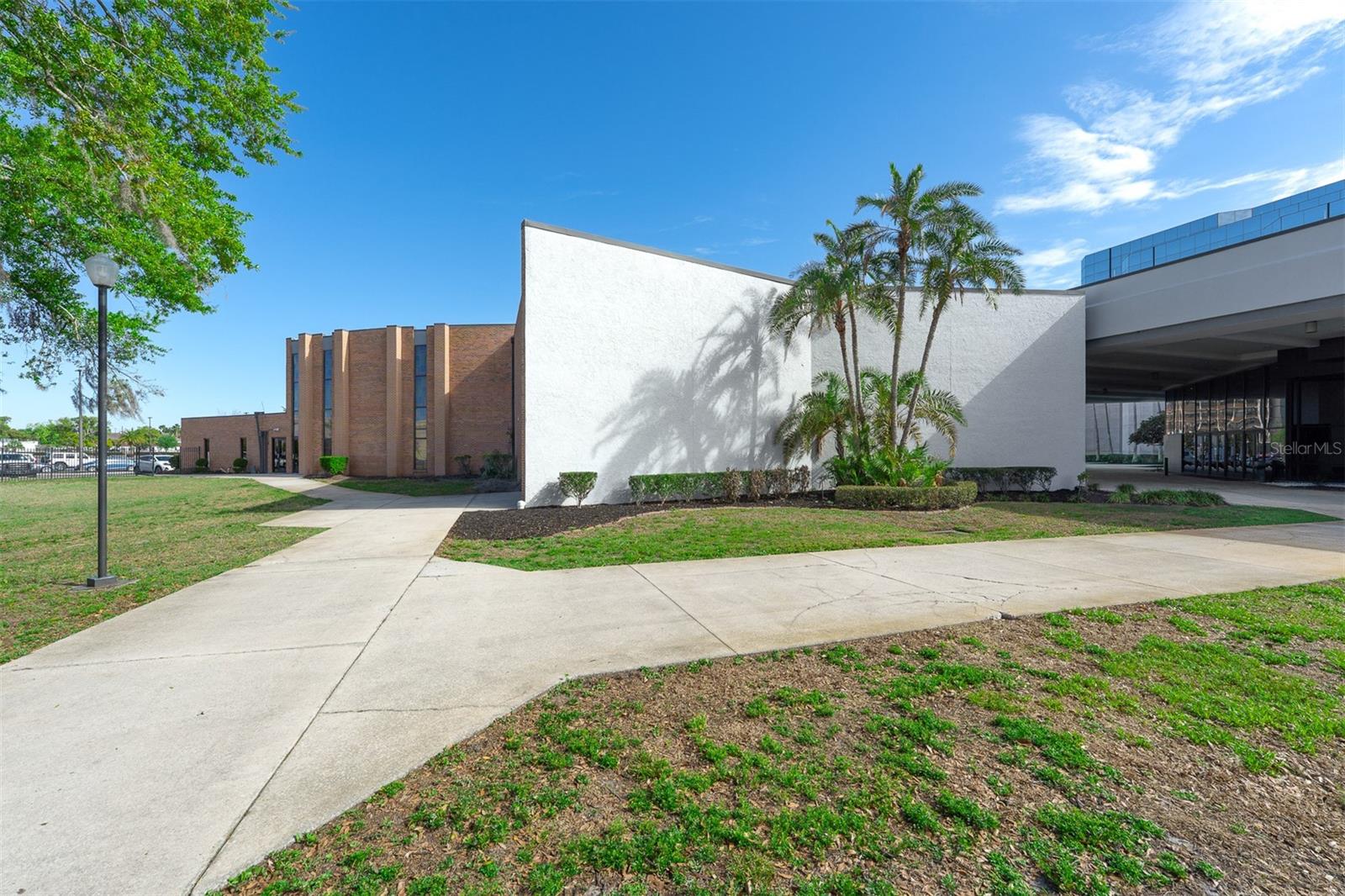 1199 Clay Street, FL