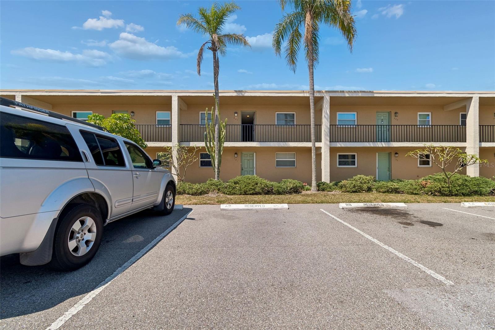 12300 Park Boulevard, FL