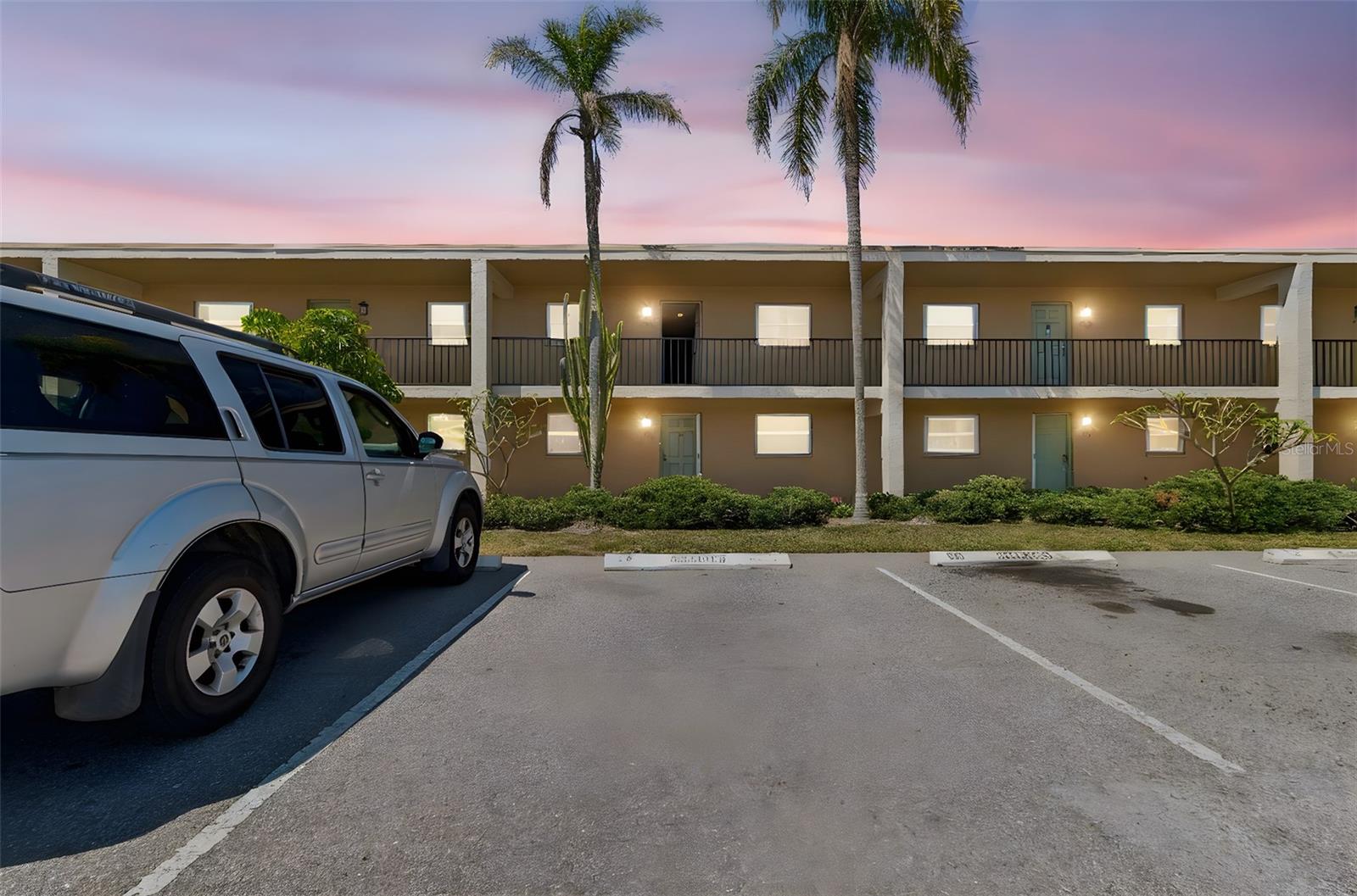 12300 Park Boulevard, FL