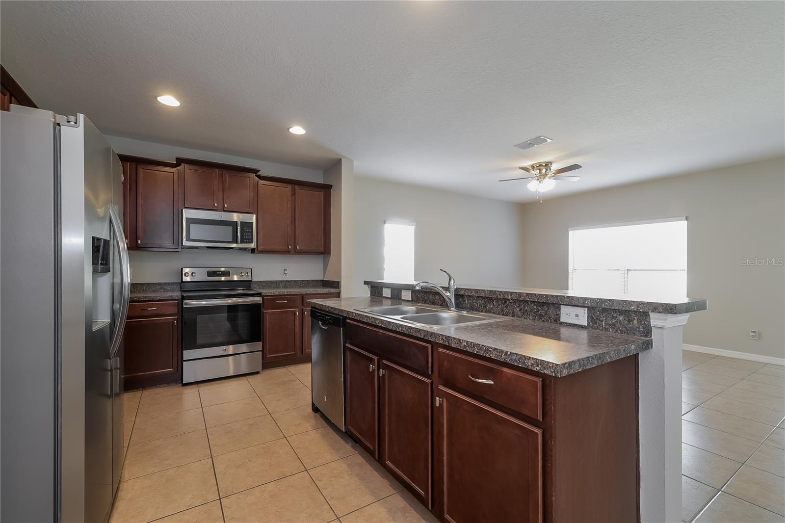 122 Vitoria Road, FL