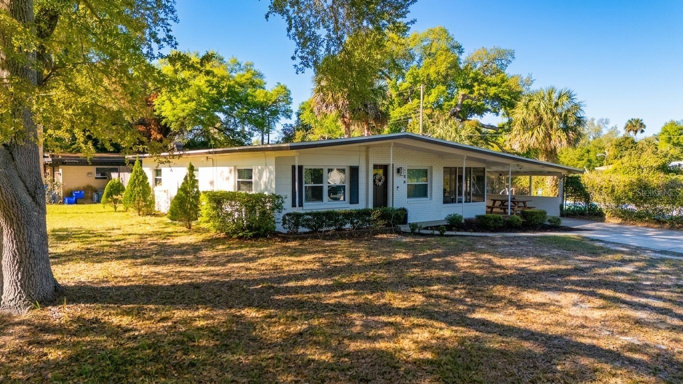 106 Jinkins Circle, FL