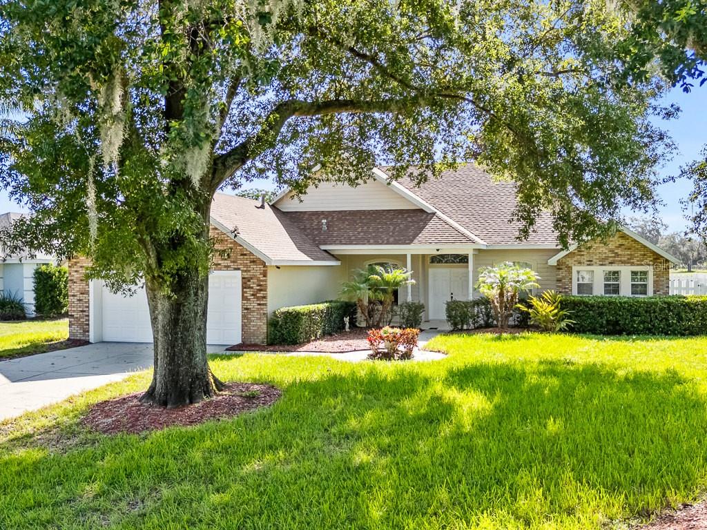 23024 Oak Prairie Circle, FL