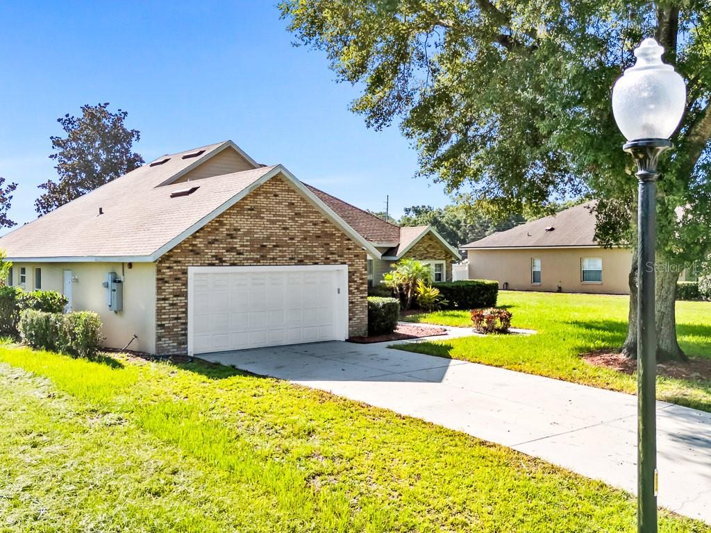 23024 Oak Prairie Circle, FL