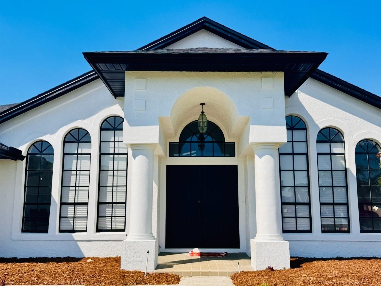 709 Hallowell Circle, FL