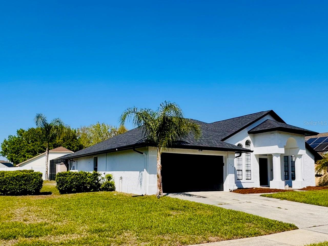 709 Hallowell Circle, FL