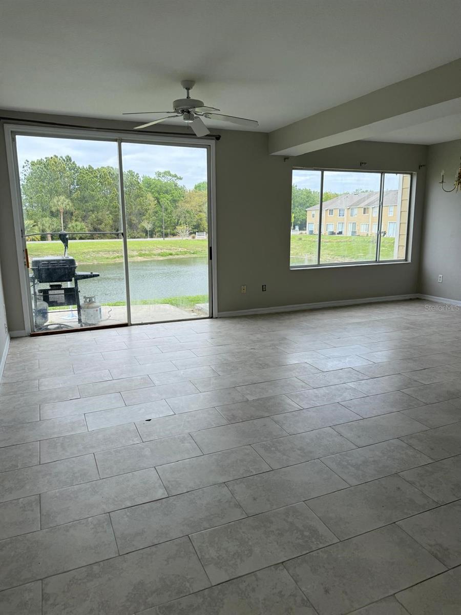 631 Washington Palm Loop, FL