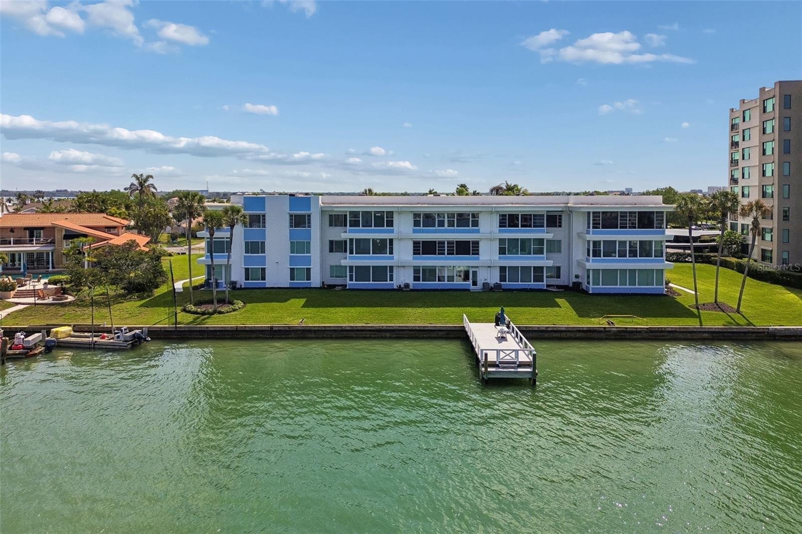 770 Island Way, FL