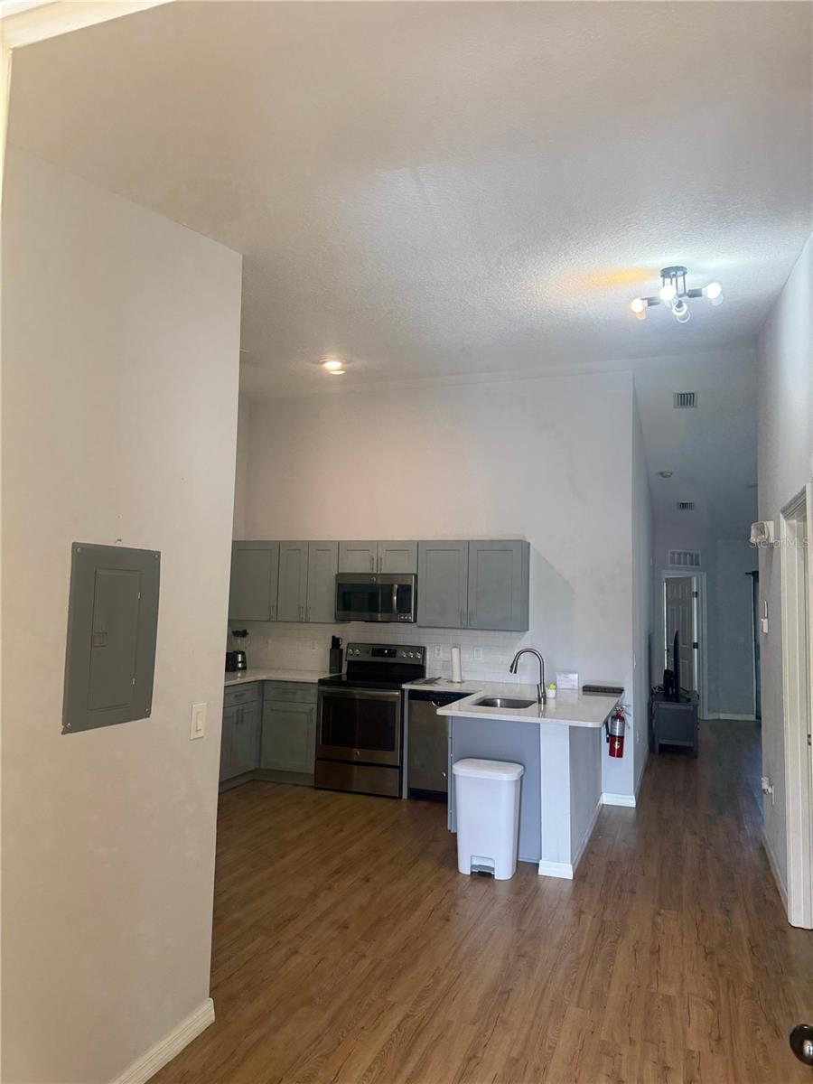 2774 Club Cortile Cir, FL