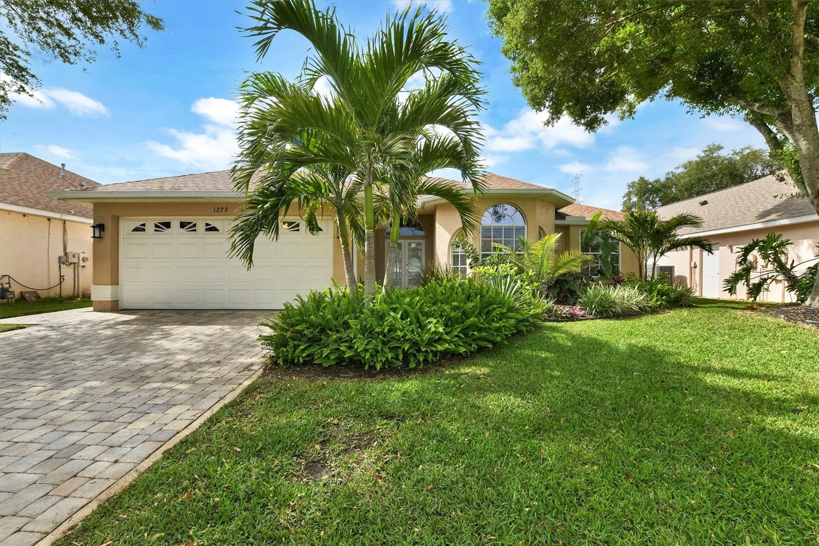 1272 Jasmine Lake Drive, FL