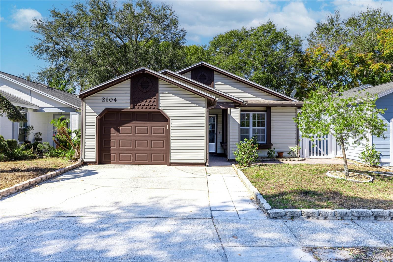 2104 Winslow Drive, FL