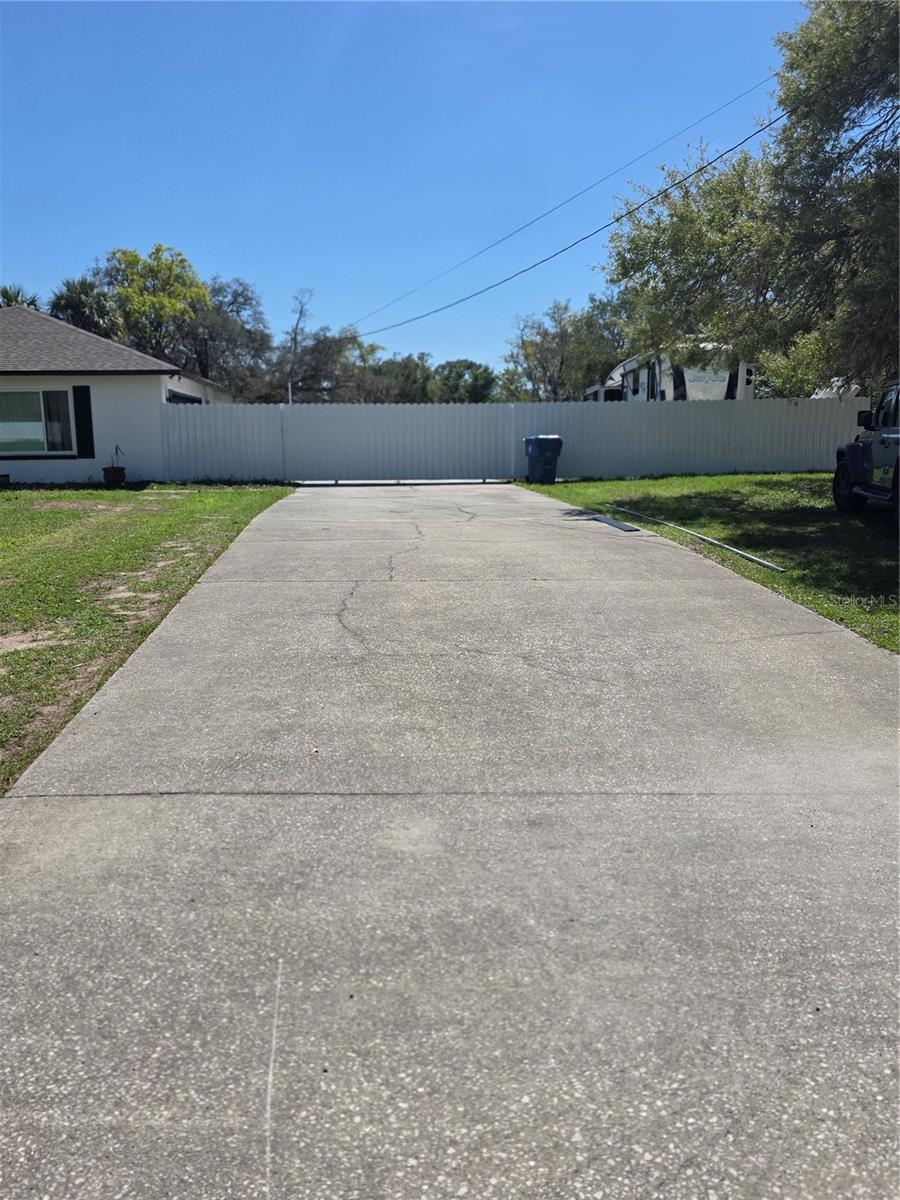 13128 Hazelcrest Street, FL