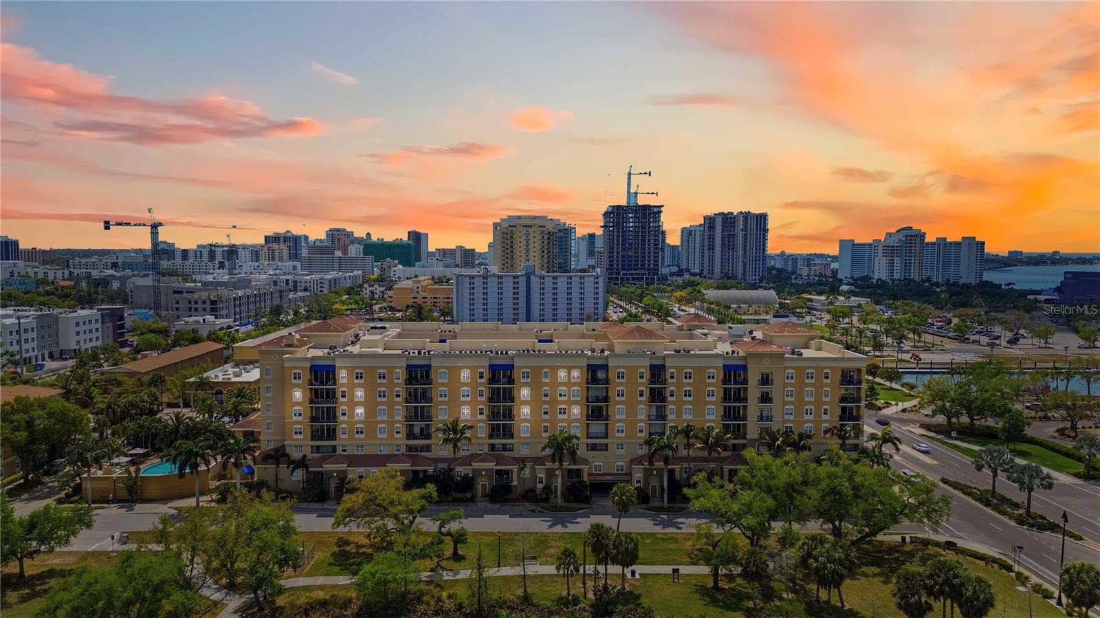 1064 Tamiami Trail, FL