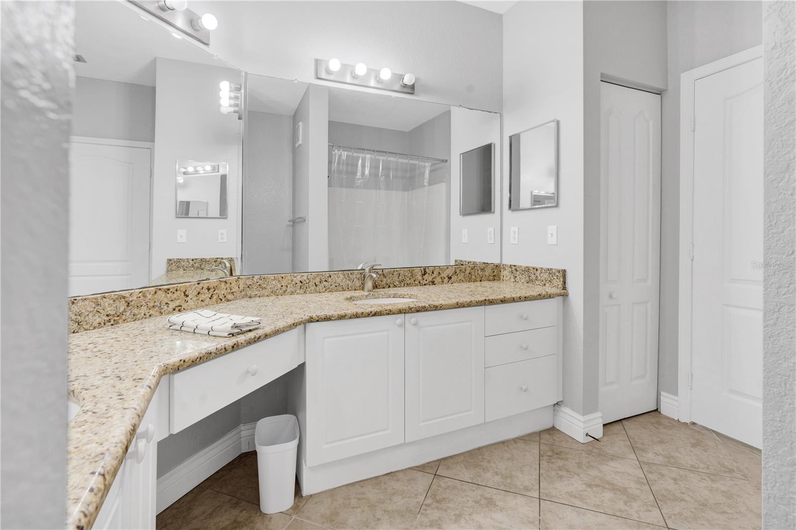 2724 Via Murano, FL