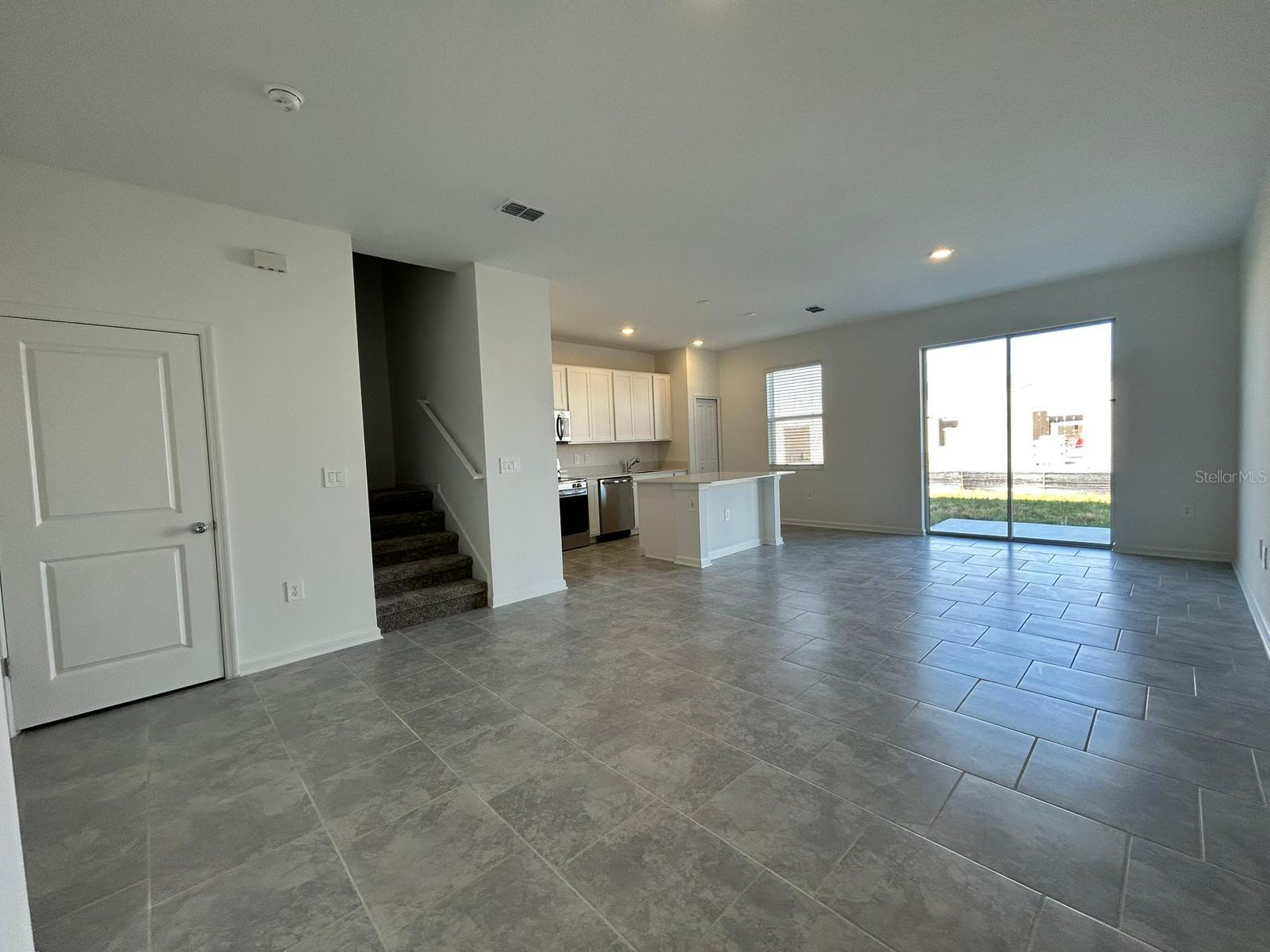 3019 Chantilly Drive, FL