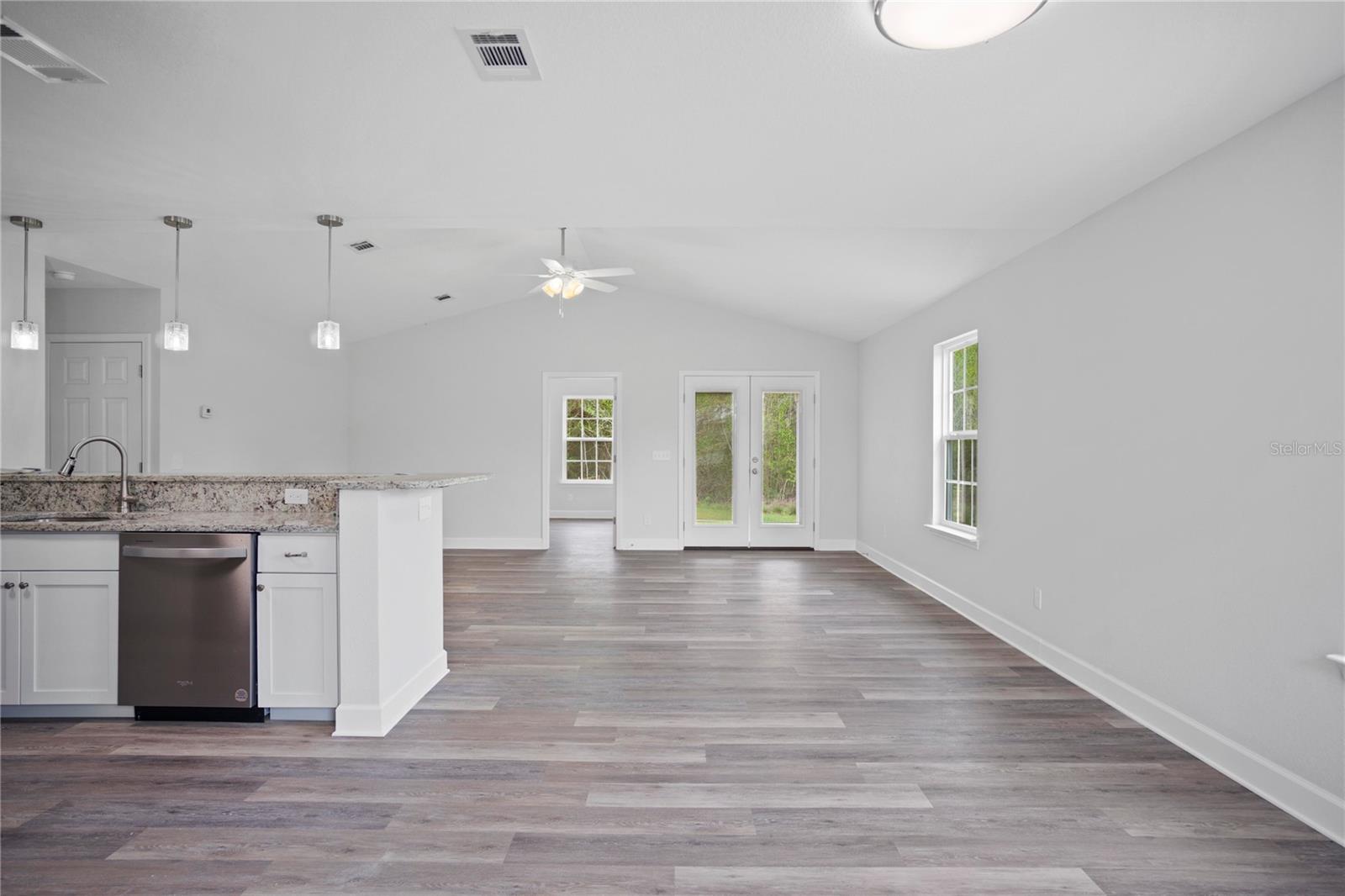21367 Spring Hill Drive, FL