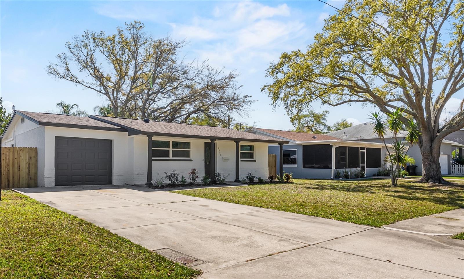 8201 Riverside Drive, FL