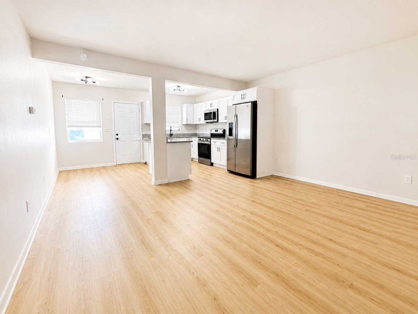 1353 Lakeview Road, FL