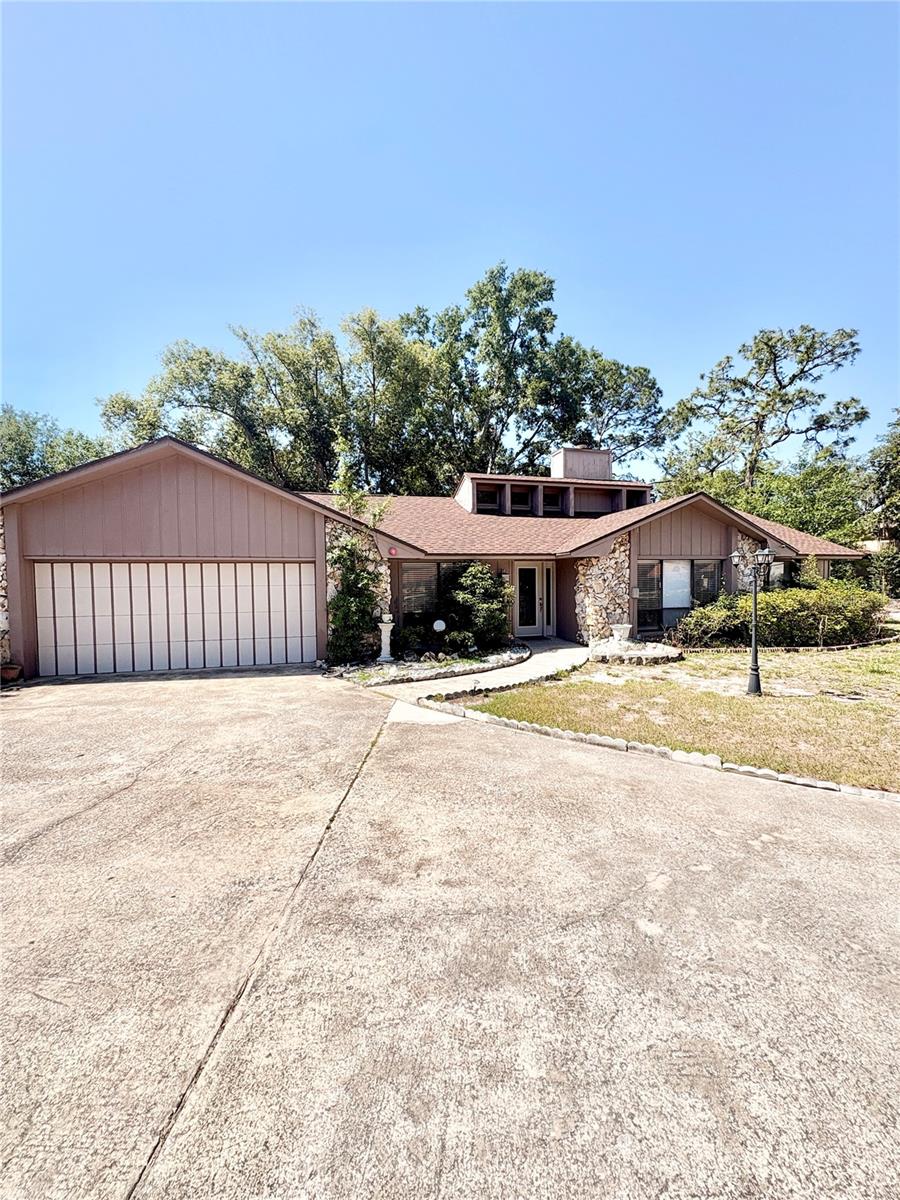 4504 Crimson Court, FL