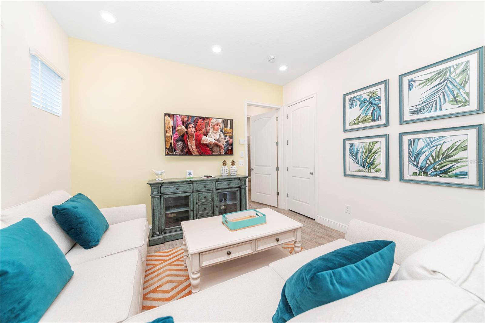 8041 Lost Shaker Lane, FL