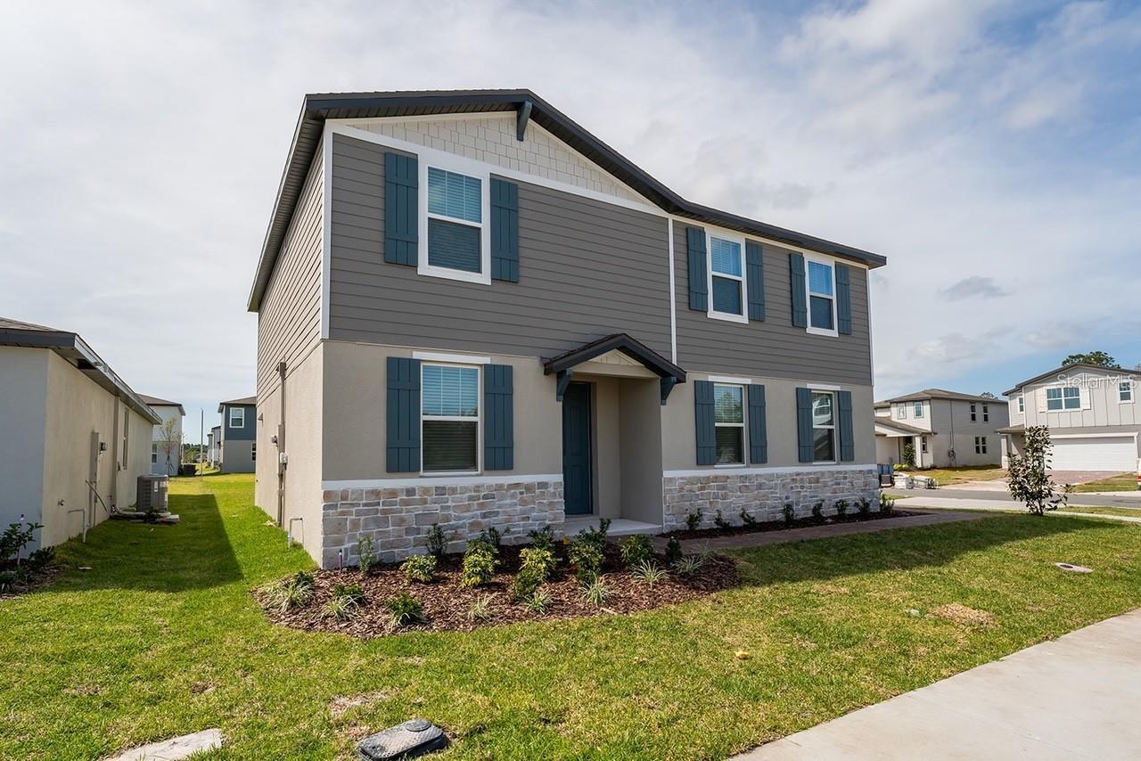 5252 Sanders Oak Trail, FL