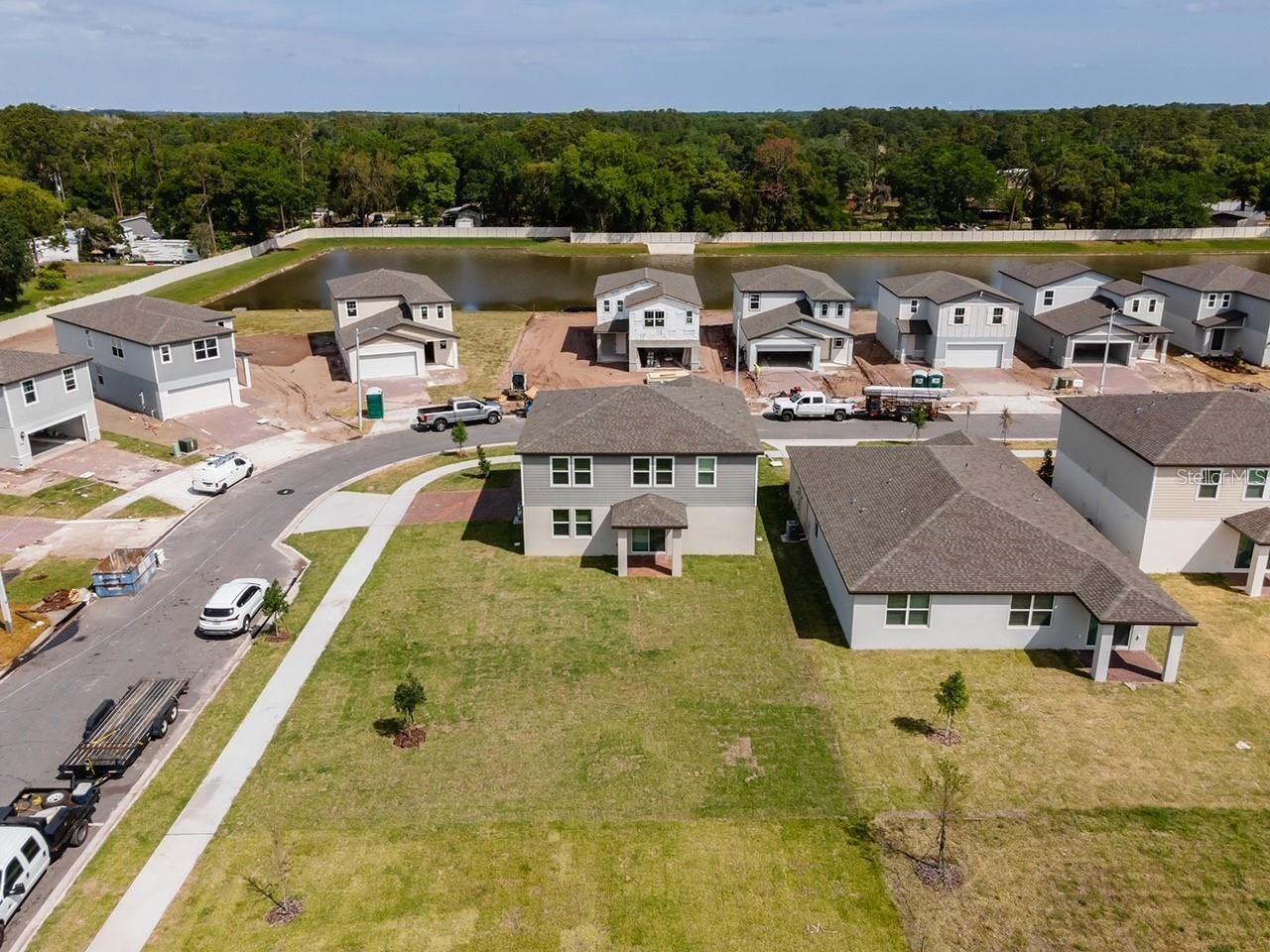5252 Sanders Oak Trail, FL