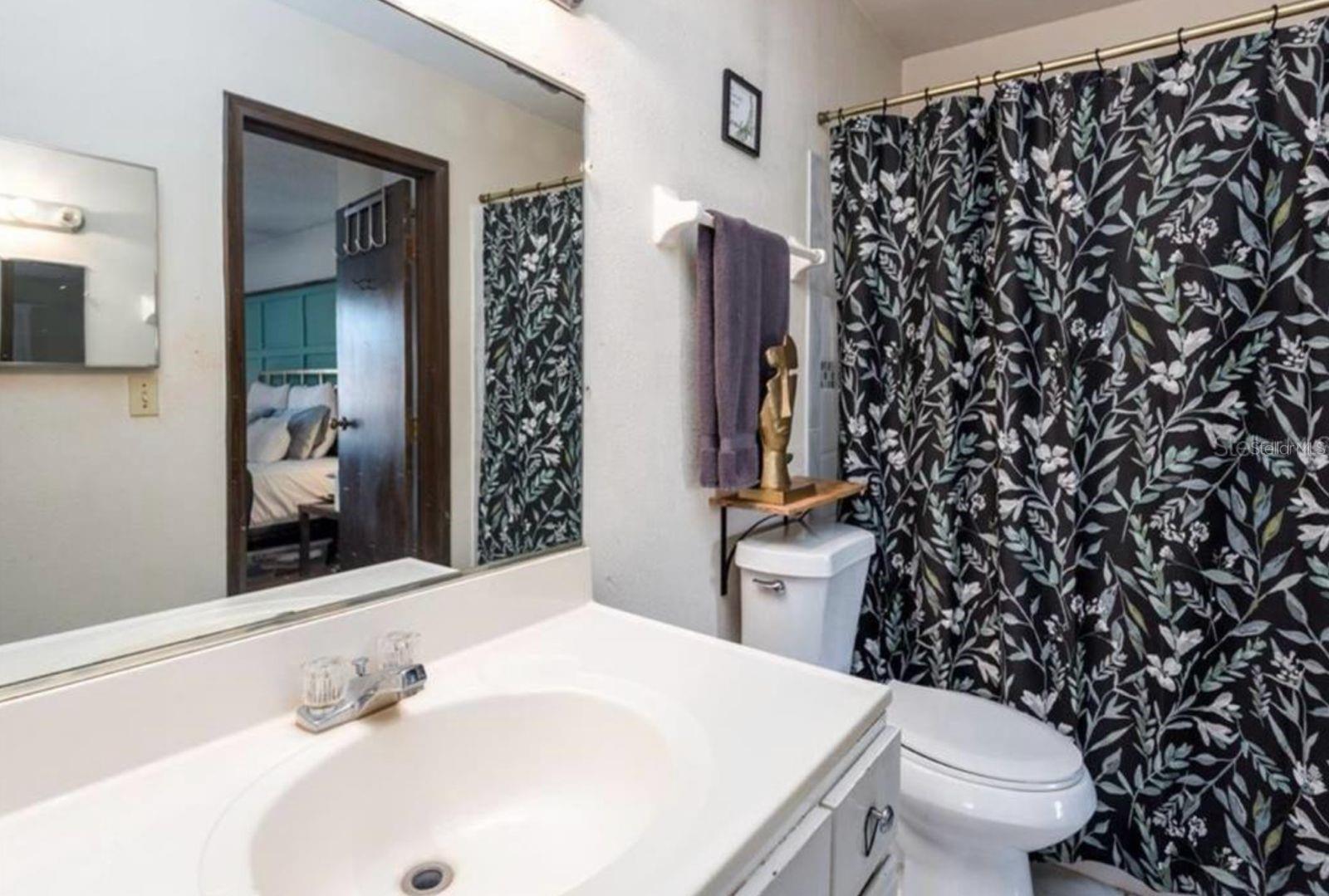 2342 Huntington Green Court, FL