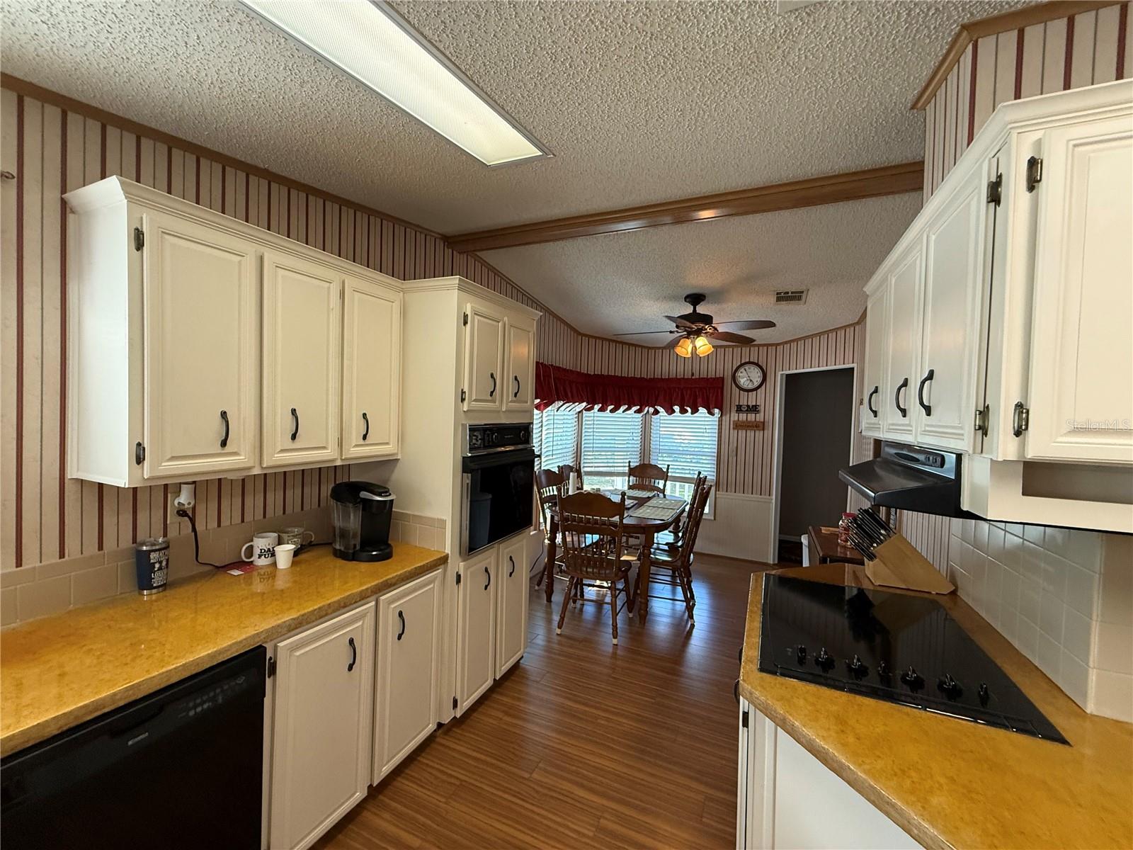 807 Oak Boulevard, FL