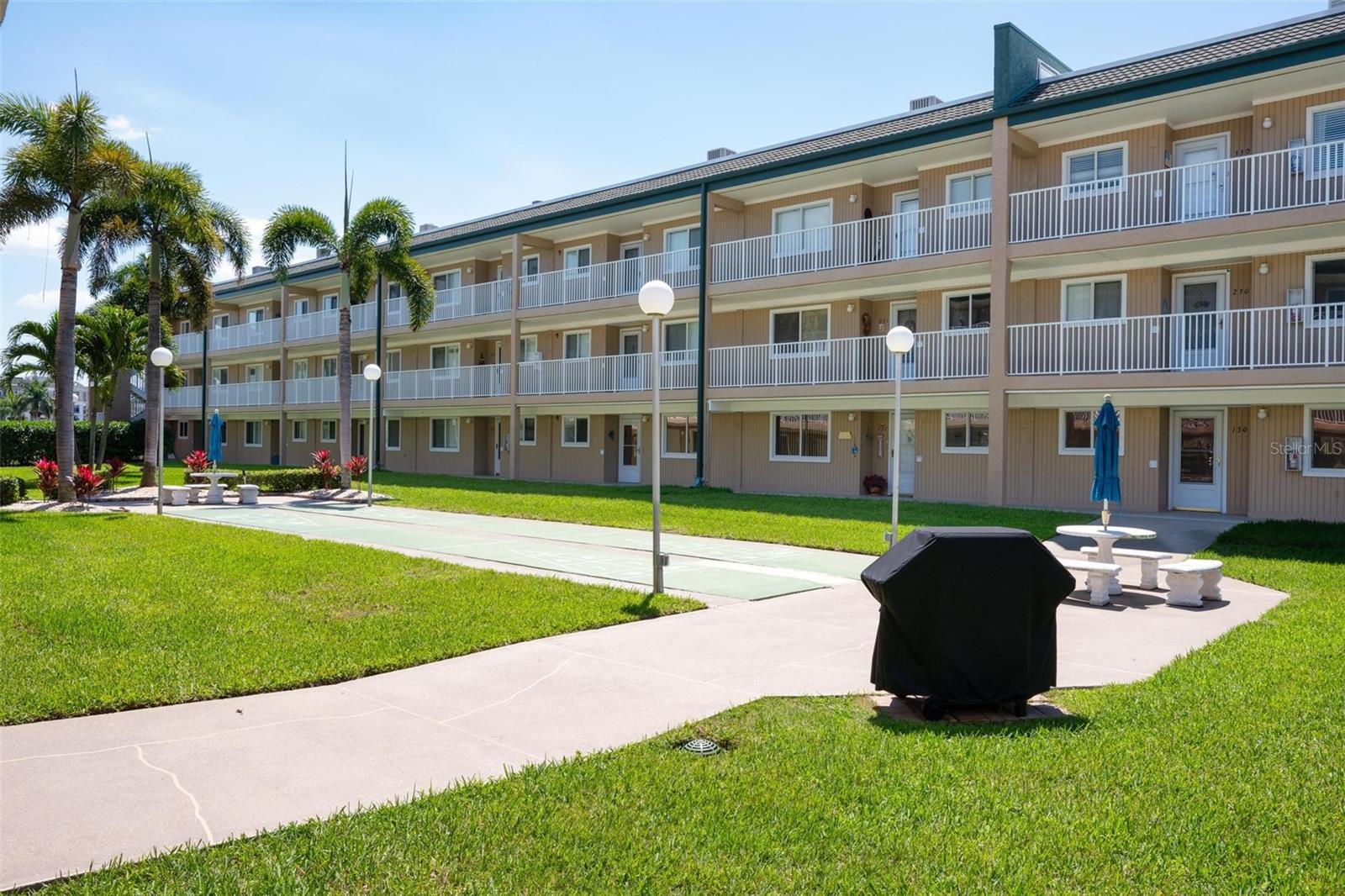 150 Harborside Avenue, FL