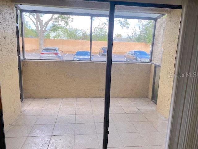 646 Kenwick Circle, FL