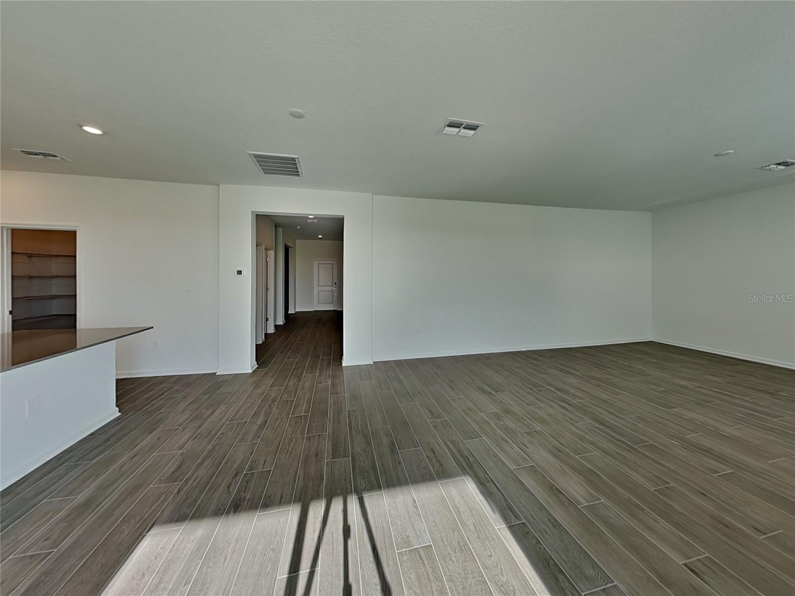 2822 Fitness Street, FL