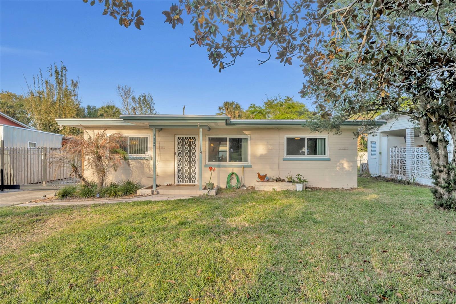 715 Alcazar Avenue, FL