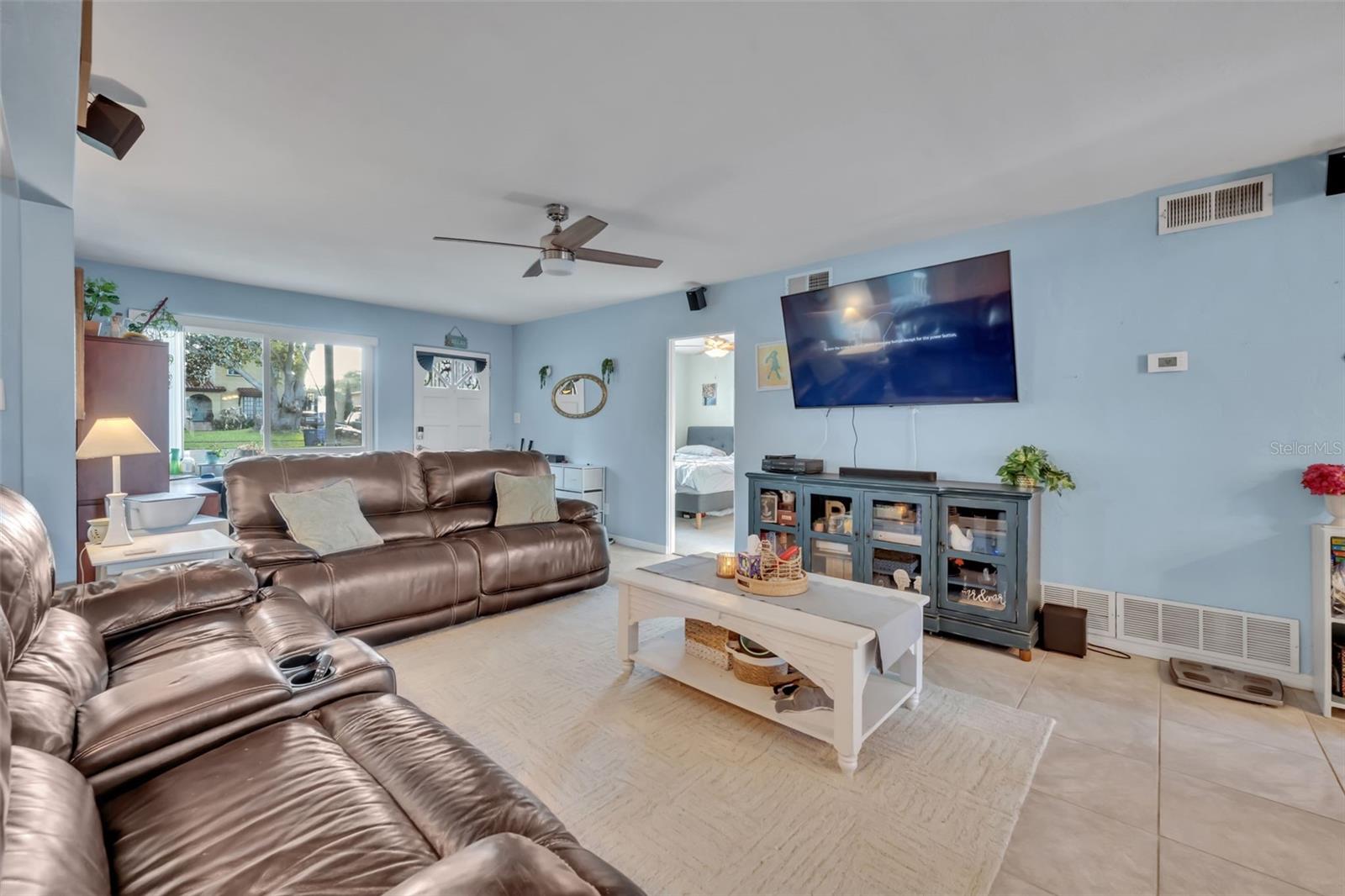 715 Alcazar Avenue, FL
