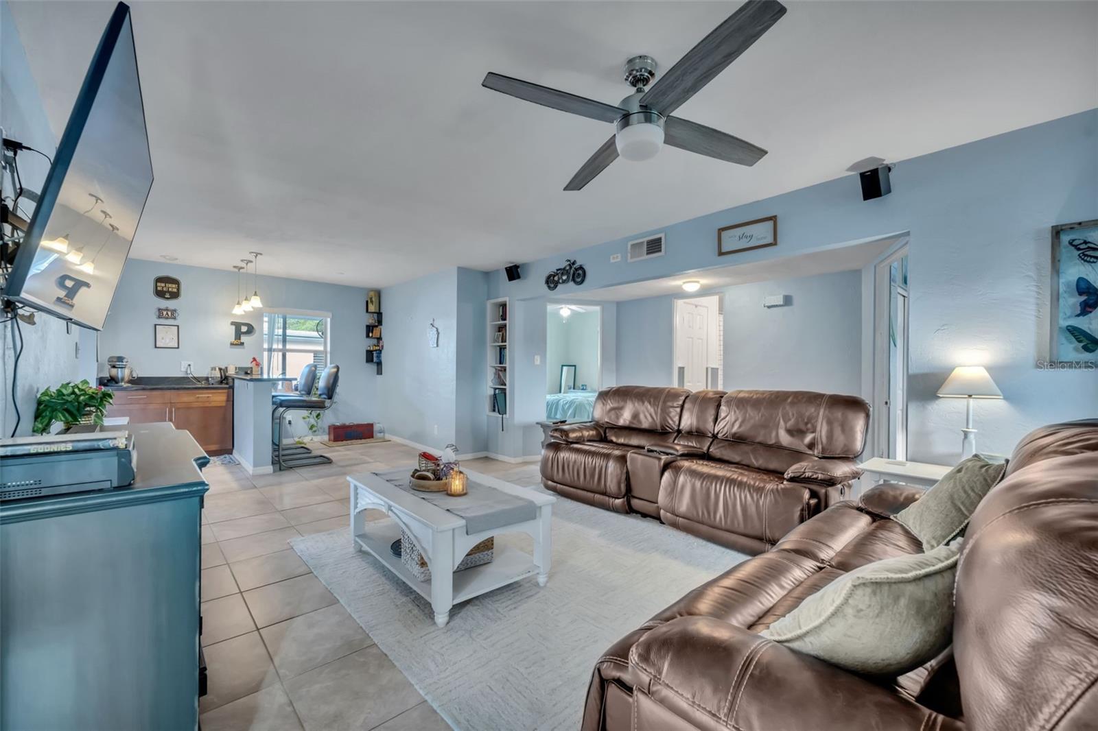 715 Alcazar Avenue, FL