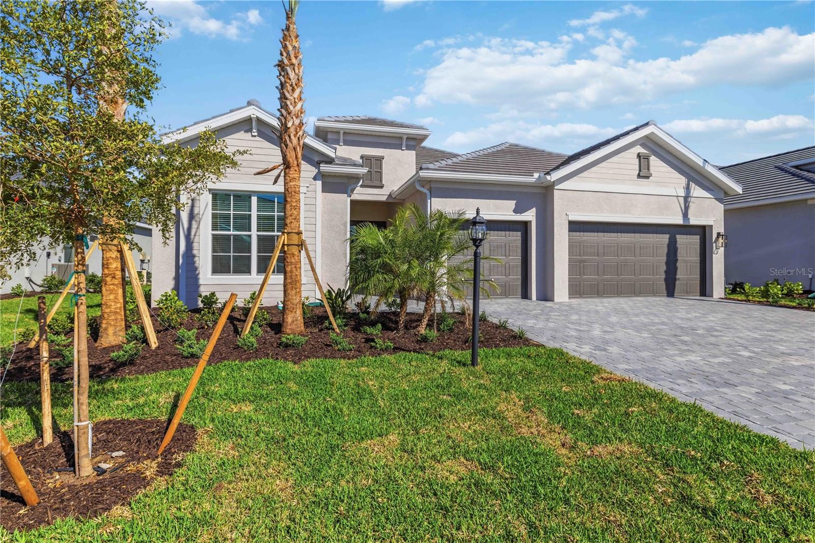 5420 Lightning Whelk Lane, FL