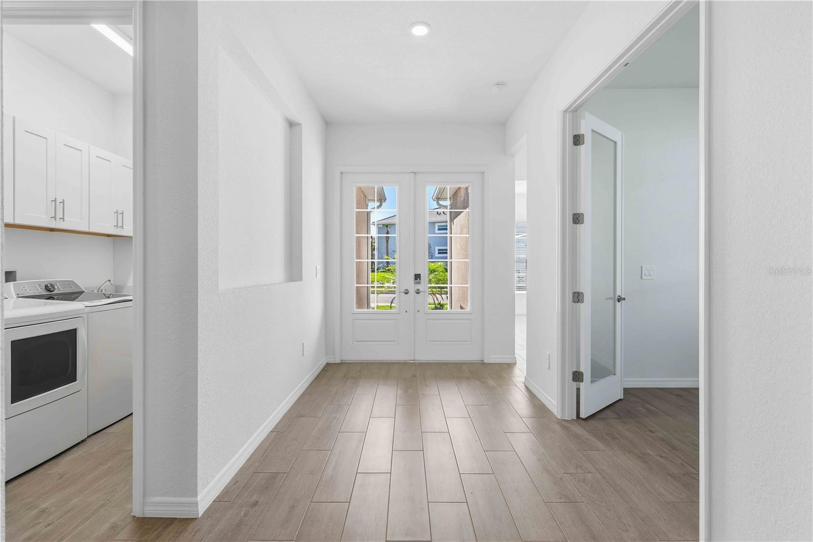 5420 Lightning Whelk Lane, FL