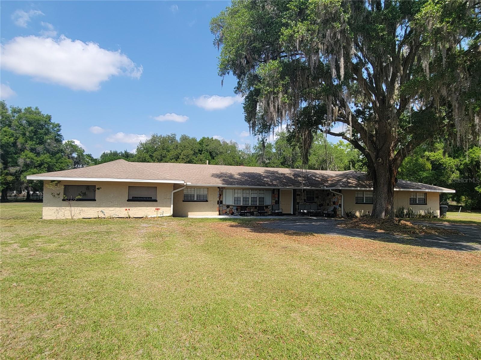 5121 Shady Oak Drive, FL