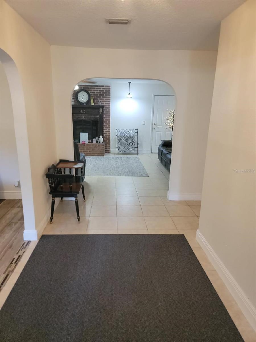 5121 Shady Oak Drive, FL