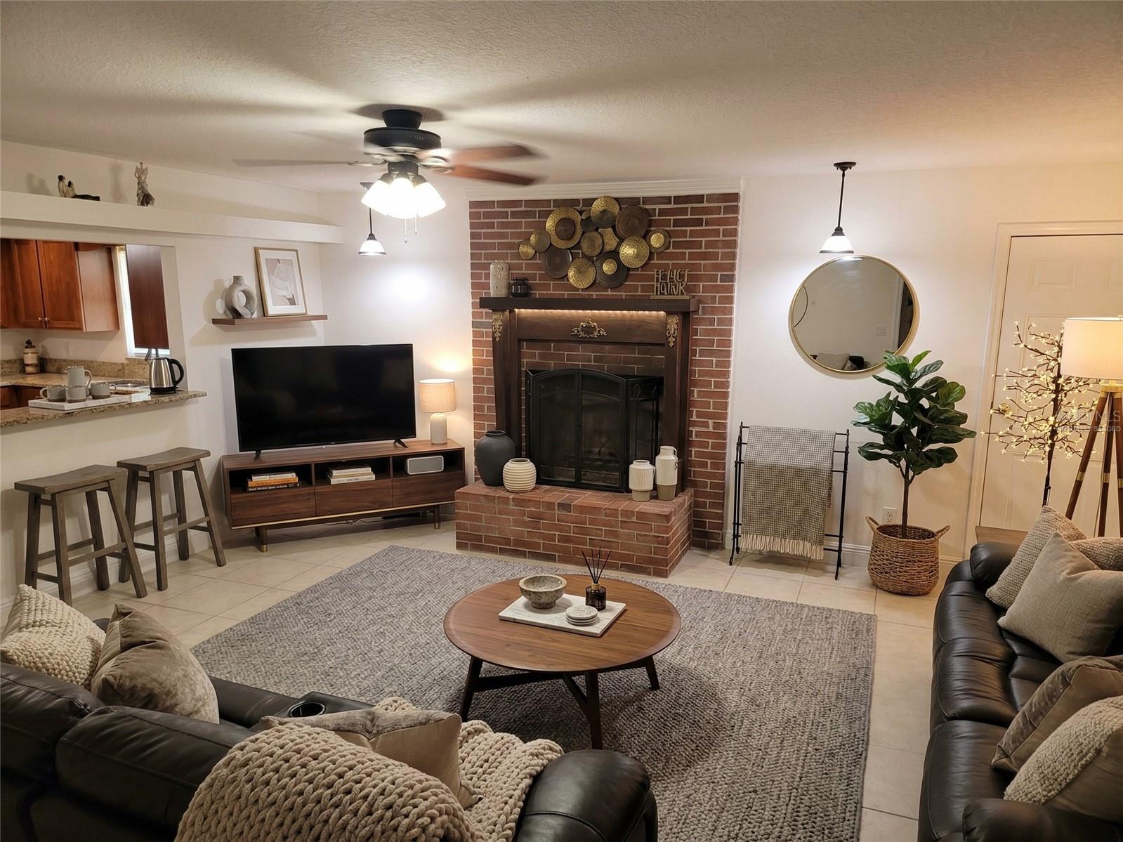 5121 Shady Oak Drive, FL
